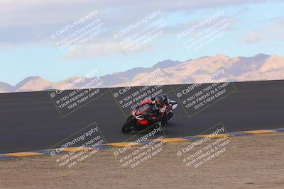 media/Sep-11-2022-SoCal Trackdays (Sun) [[81b7e951af]]/Bowl (820am)/